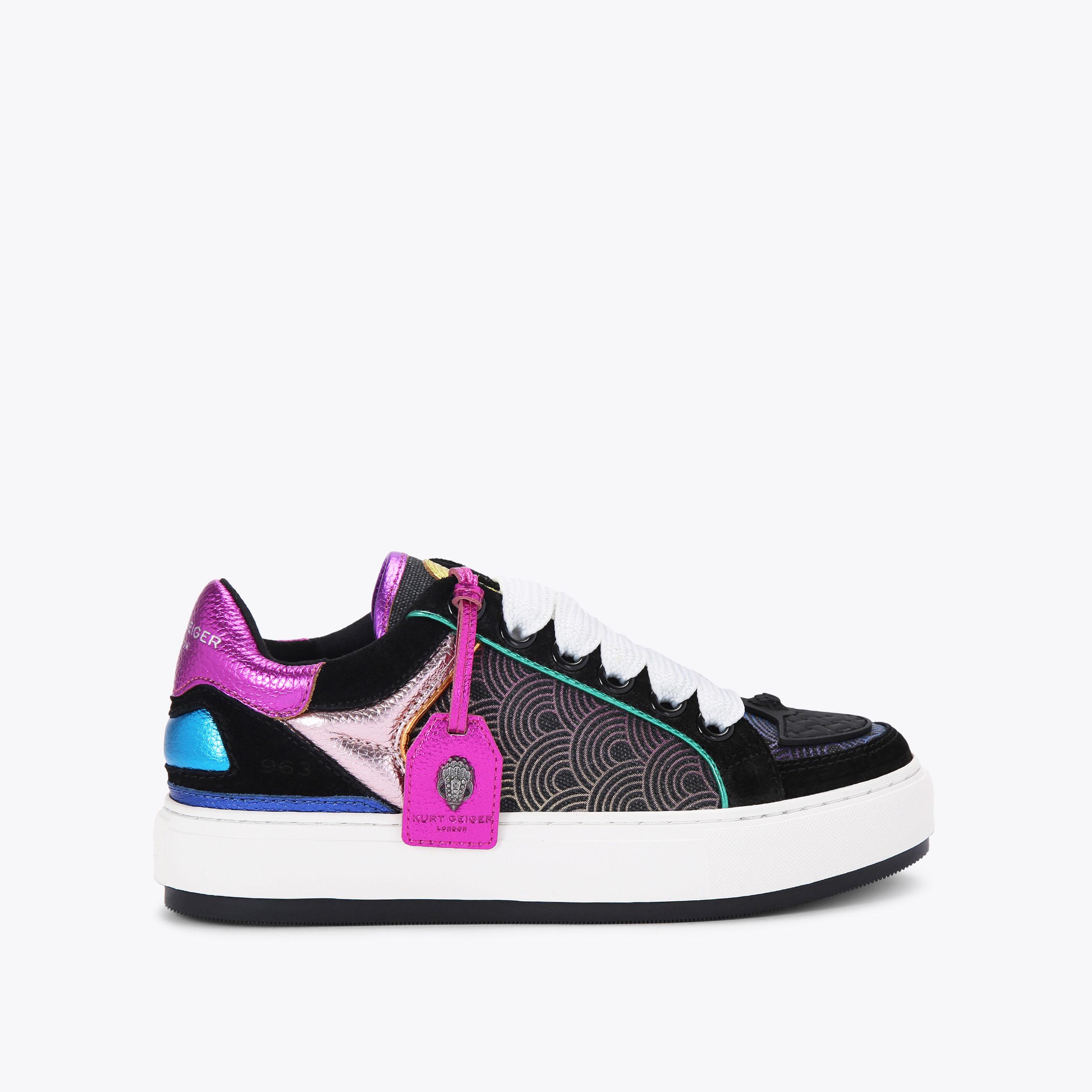 クロケン KENSINGTON SNEAKER Black Kensington Sneaker by KURT GEIGER