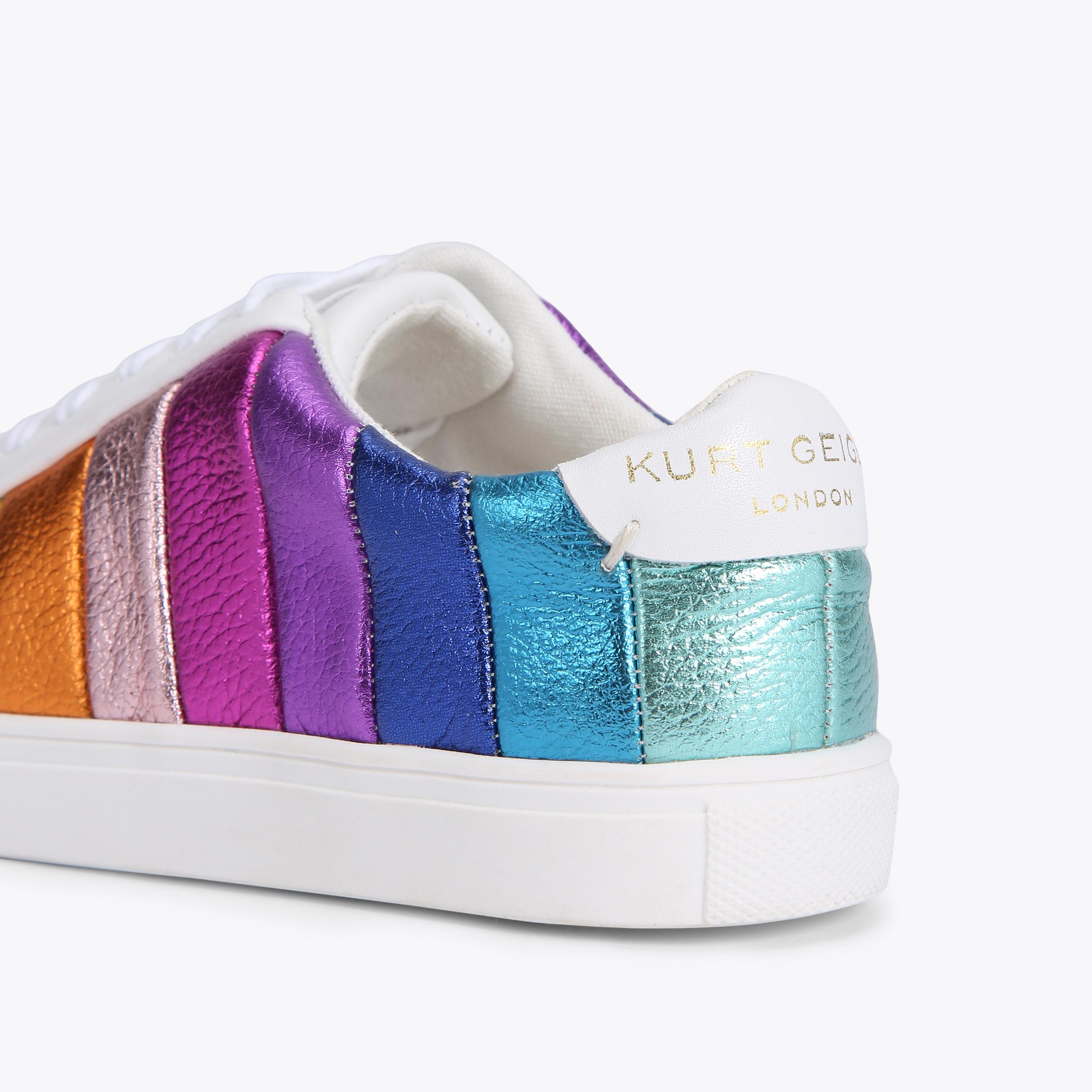 靴 SMALL GOOD THINGS MINI LANE STRIPE Junior Kids Rainbow Stripe Leather Sneaker