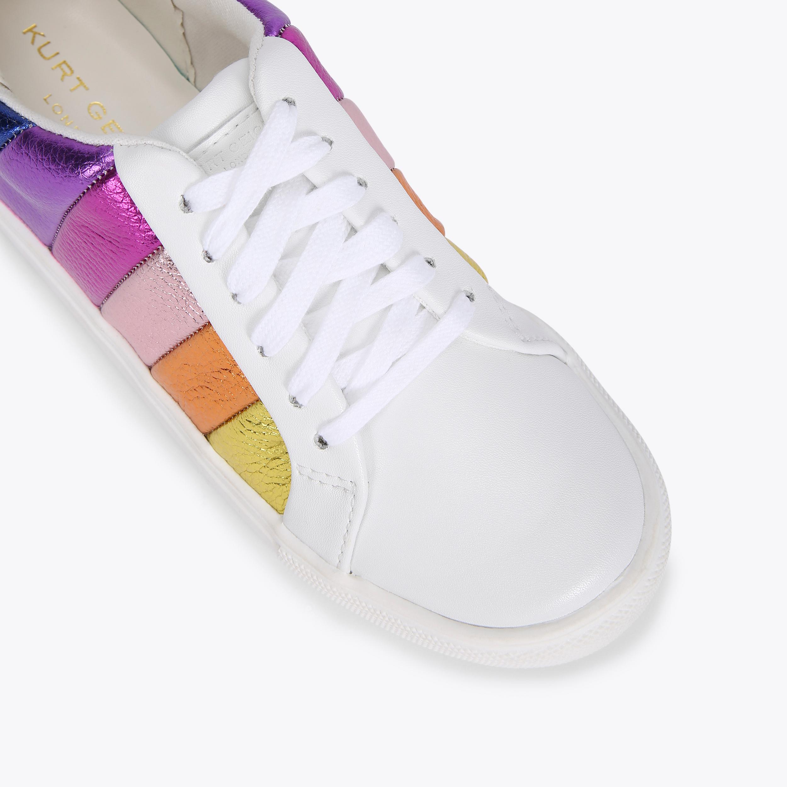 小物 NICENESS RICHIE MINI LANE STRIPE Kids Rainbow Stripe Leather Sneaker by KURT