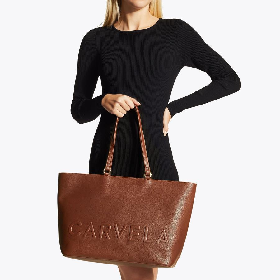 FRAME WINGED SHOPPER by CARVELA
