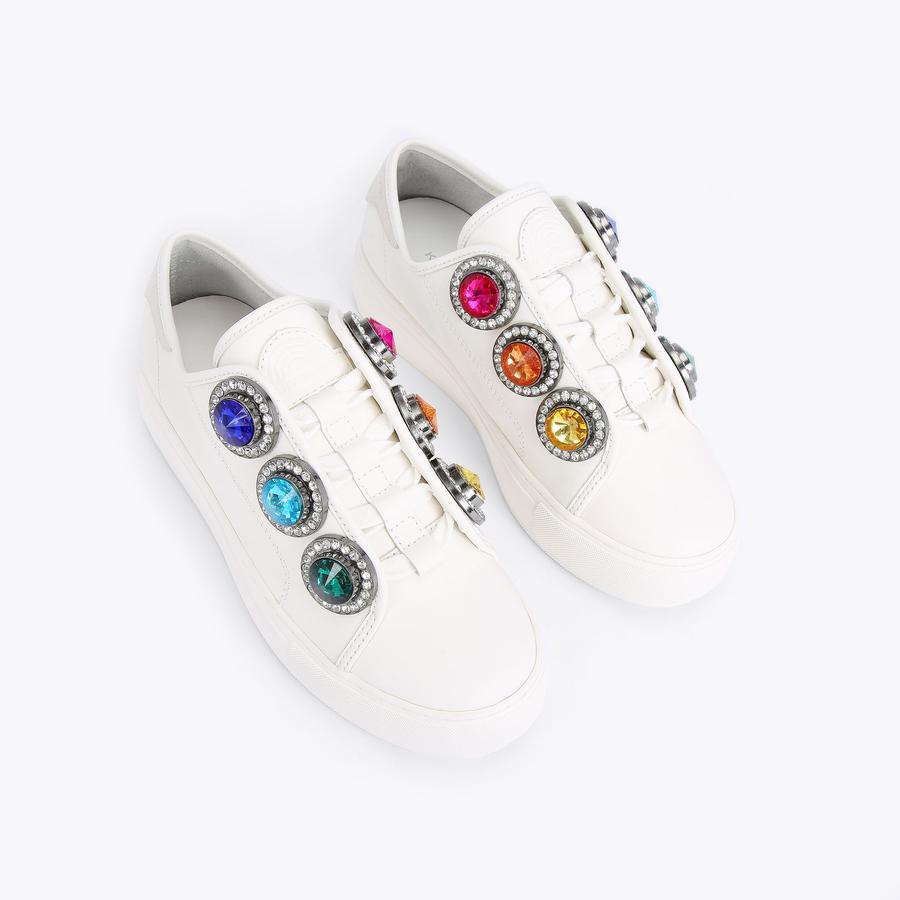 Luckyページ1 MINI LANEY EYE White Evil Eye Leather Sneakers by KURT